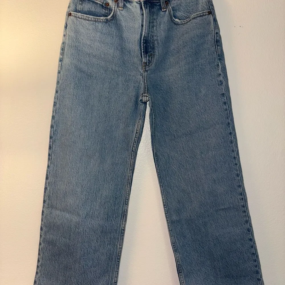 SOLD Abercrombie & Fitch Women's High Rise Blue Jeans - Picture 1 of 3